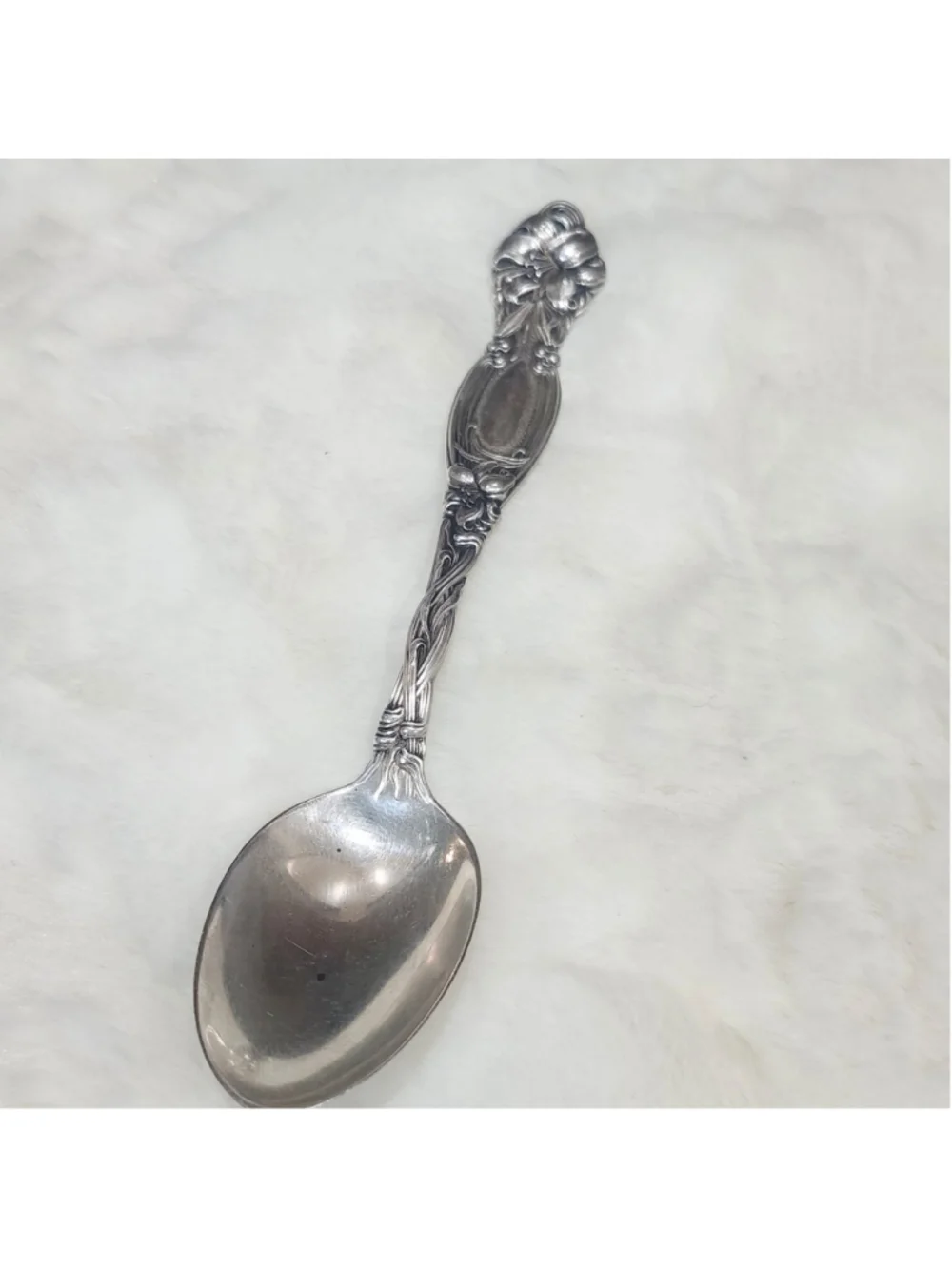 International Sterling Silver Frontenac Teaspoon 5 3/4